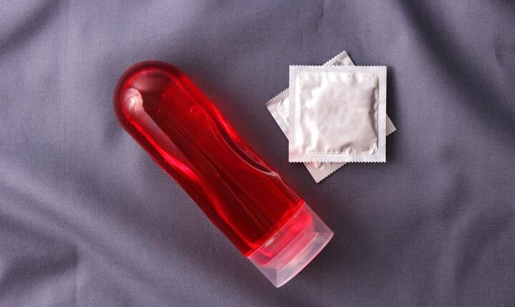 استفاده  صحیح کاندوم  زنانه چگونه است ؟